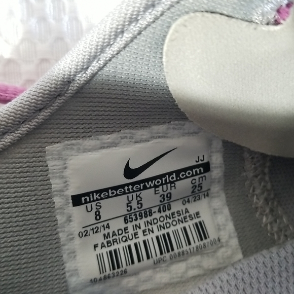 NIKE FREE 5.0 RUNNING SHOE IN BLUE -SIZE 8 WOMENS - Picture 8 of 8